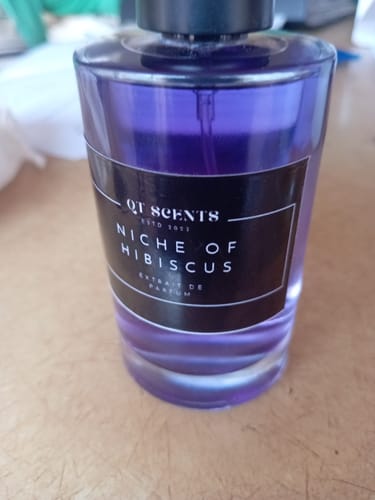 Customer photo review of Niche of Hibiscus unisex