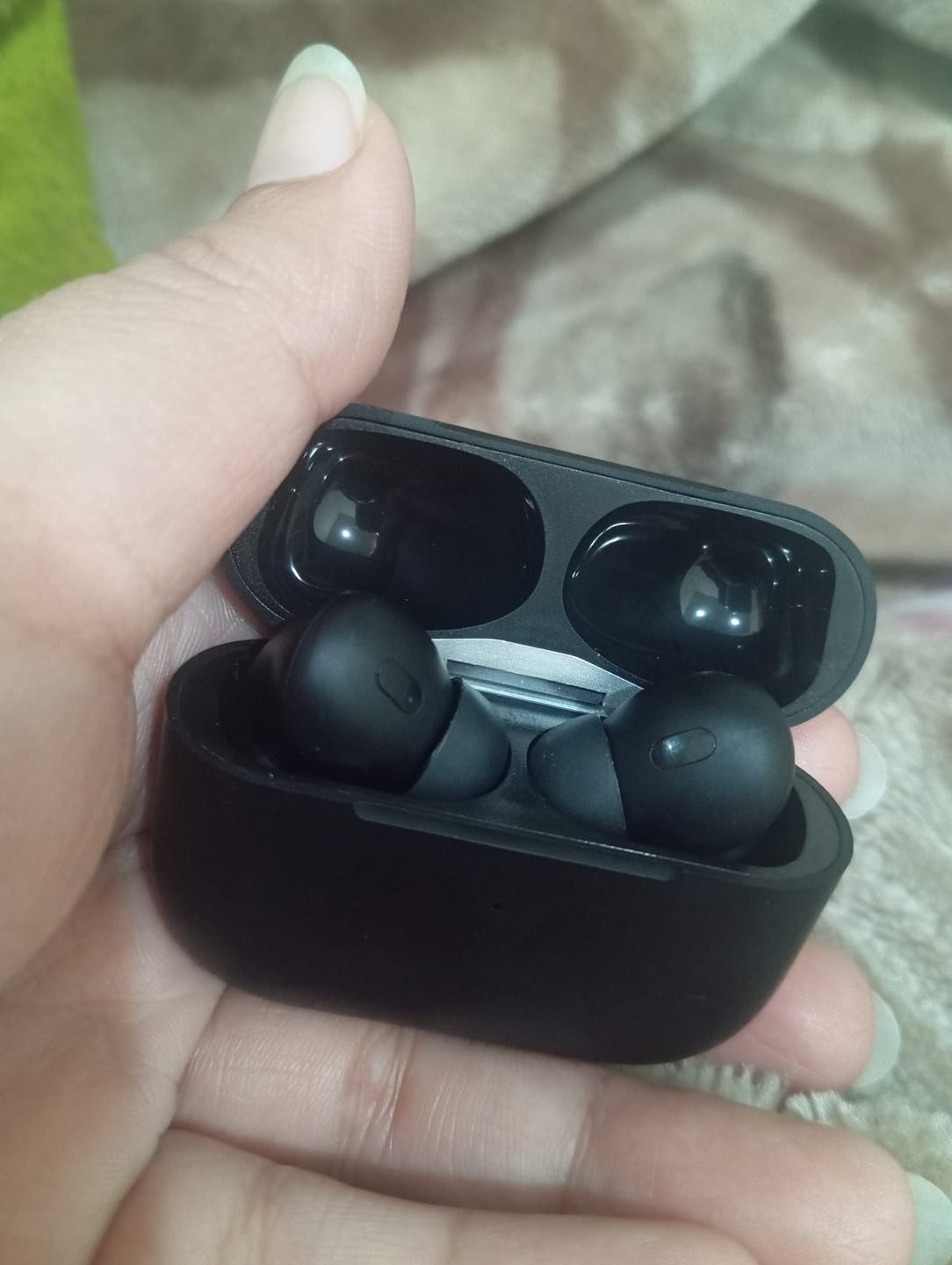 Customer photo review of LOT Earbuds - Random Color