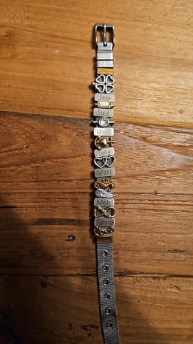 Customer photo review of Mesh charm name silver