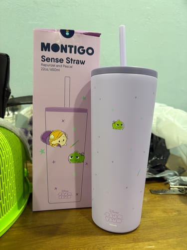 Customer photo review of Disney Tsum Tsum Sense Straw