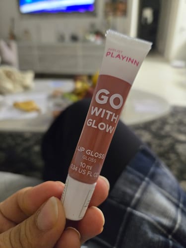 Customer photo review of PLAYINN Go With Glow Lip Gloss