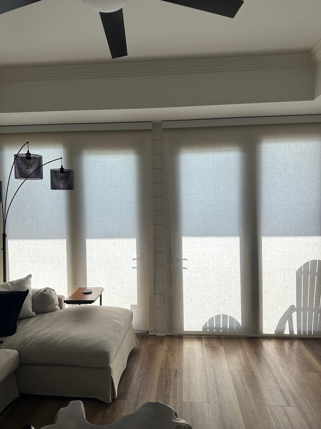 Customer photo review of SmartWings Motorized Light Filtering Roller Shades 70% Blackout Linen
