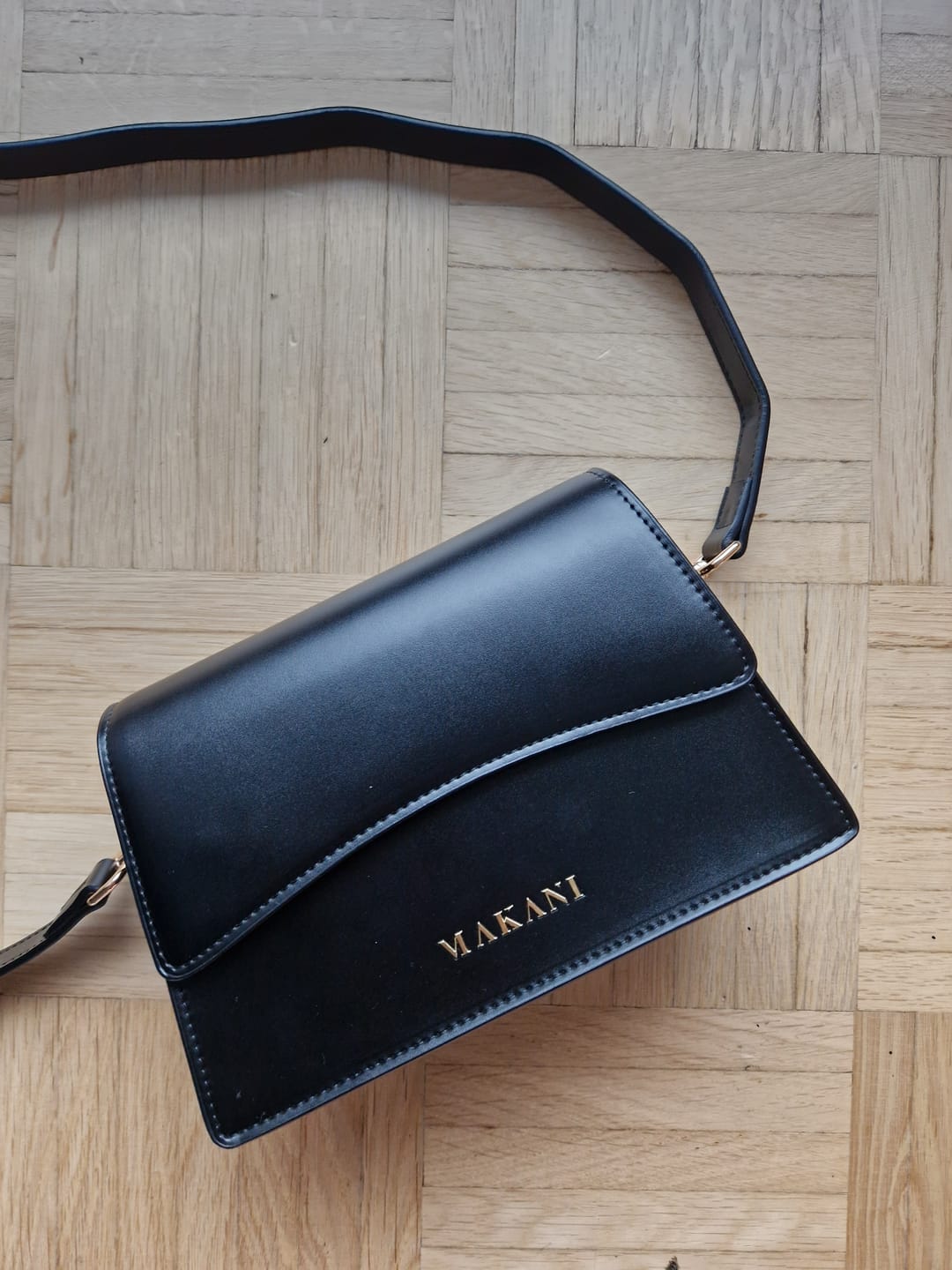 Customer photo review of MANA - BLACK