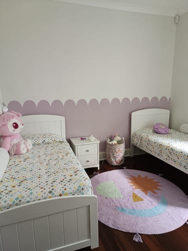 Customer photo review of Scallop Edge Wallpaper (Lilac)