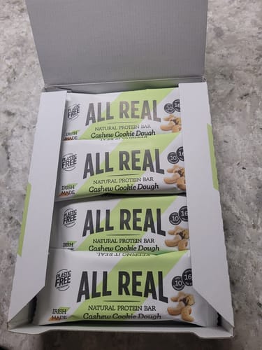 Customer photo review of Cashew Cookie Dough Protein Bar 50g x 12 bars