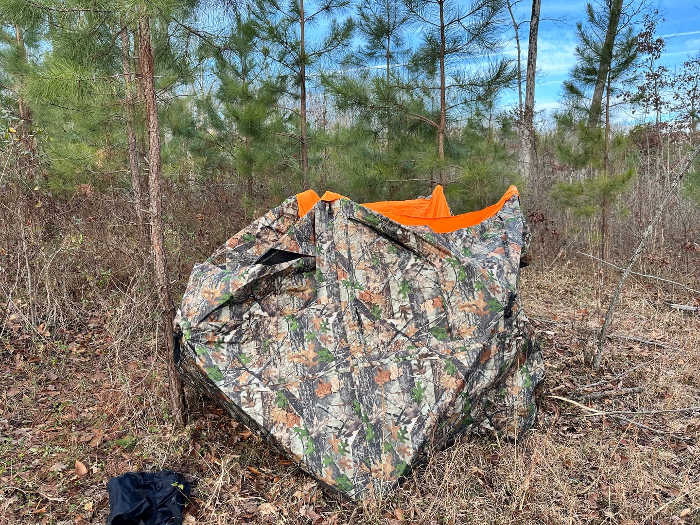 Customer photo review of FLASH SALE VisMaster 270° See-through Hunting Blind with No-Trip Door