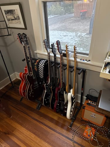 Customer photo review of Zero-Gravity Strap for Guitar & Bass [Standard]