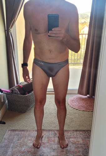 Customer photo review of 4 Pack ALLMIX Men's Sexy Seamless T-back Thongs
