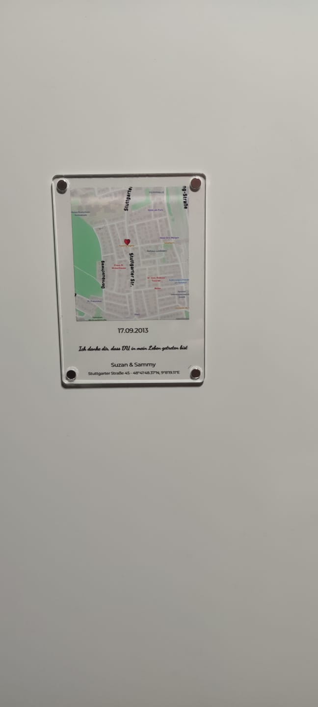 Customer photo review of "Unser Ereignis" - Acryl Magnet