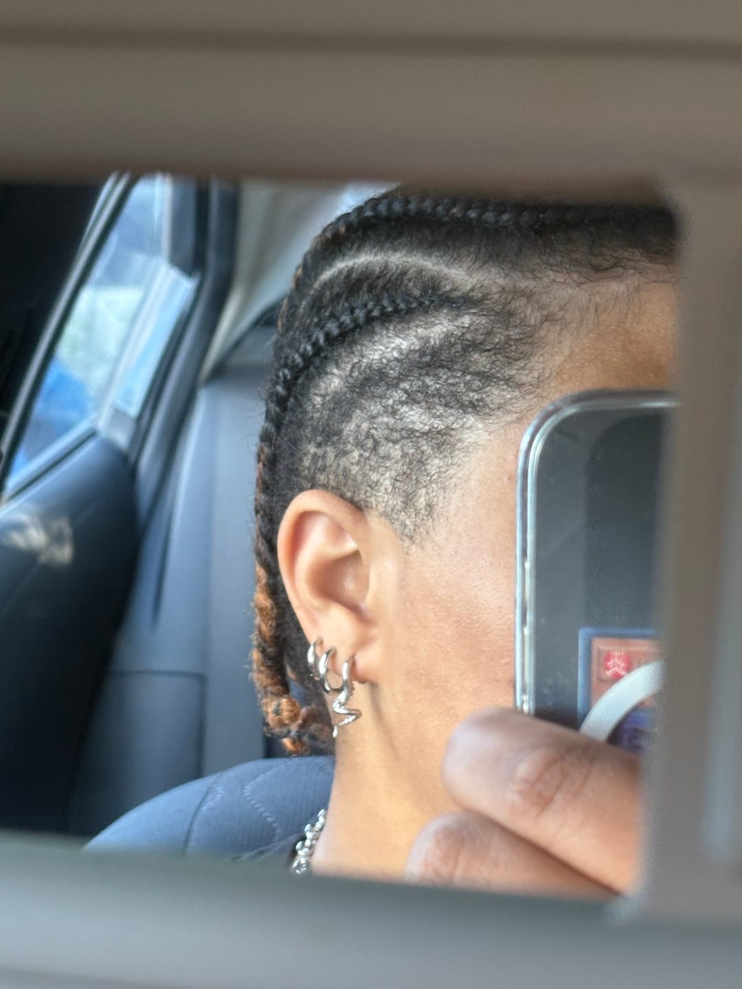 Customer photo review of OCTOPUS EARRING