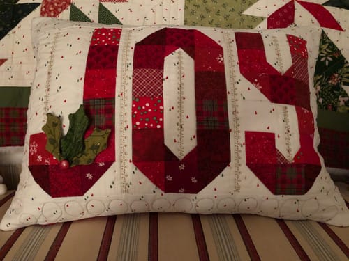 Customer photo review of Joyful Pillow PDF Pattern