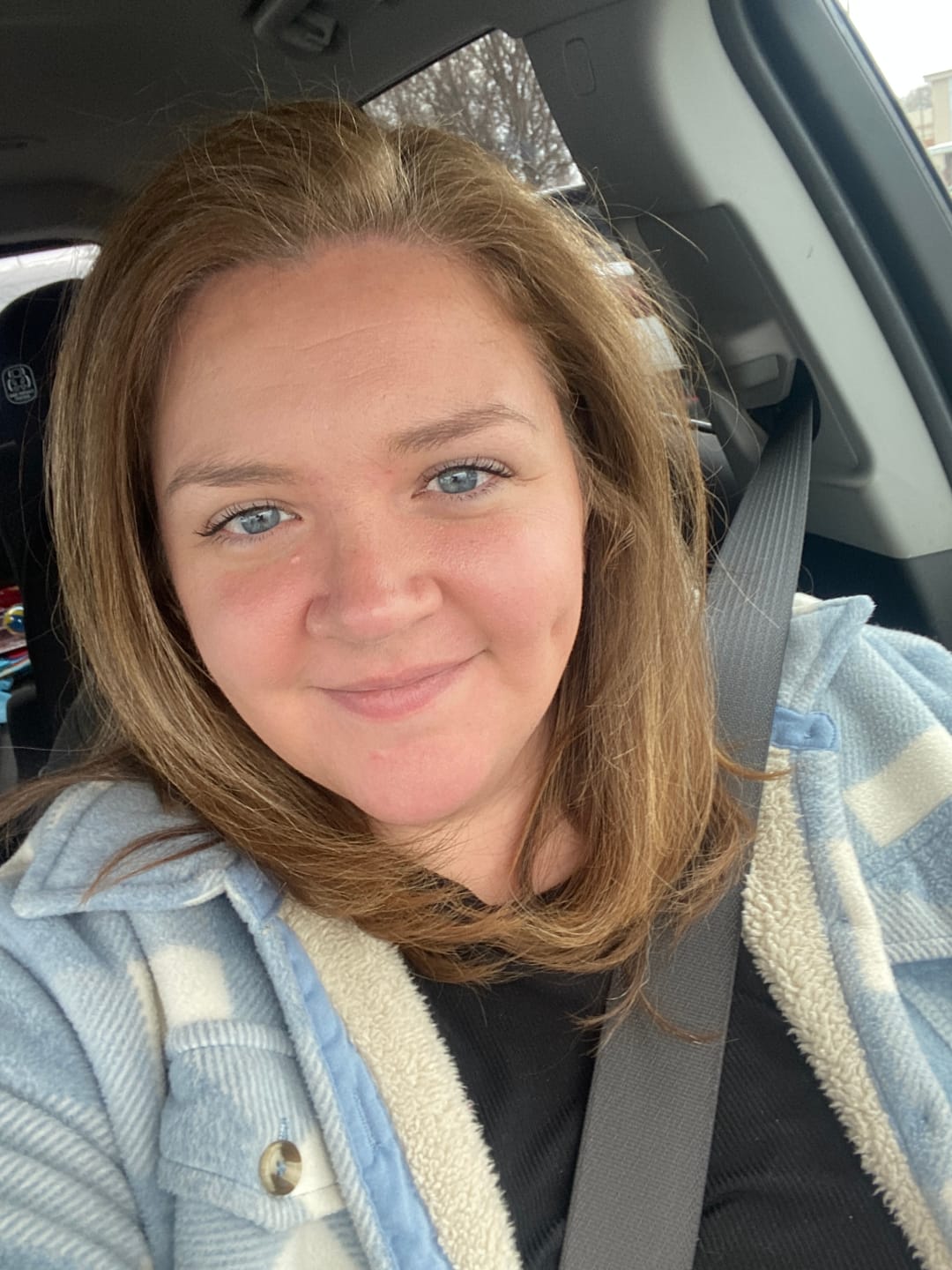 Customer photo review of Root Texturizing Powder + Flex Hold Hairspray Bundle