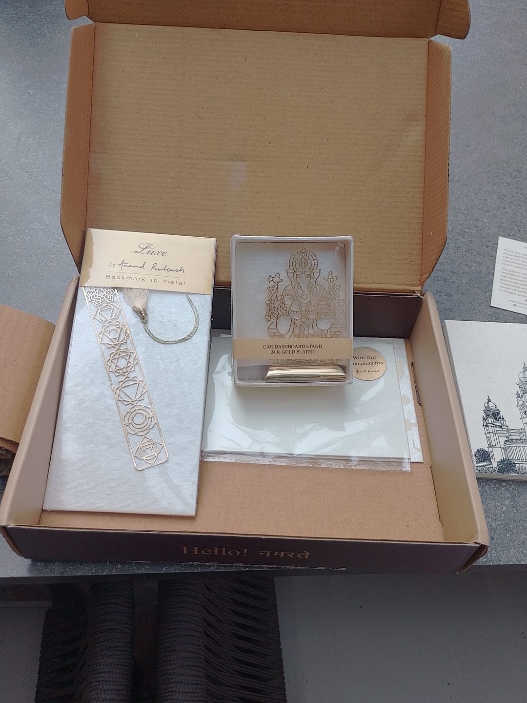 Customer photo review of Car Dashboard Stand Goldplated - Sri Ganesha