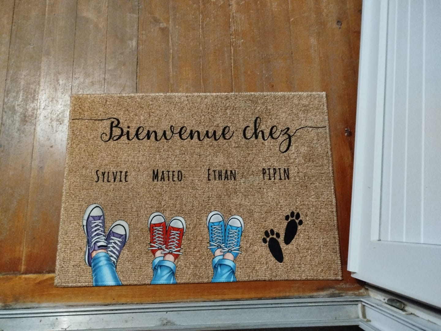 Customer photo review of Chaussures et pattes - Paillasson personnalisé