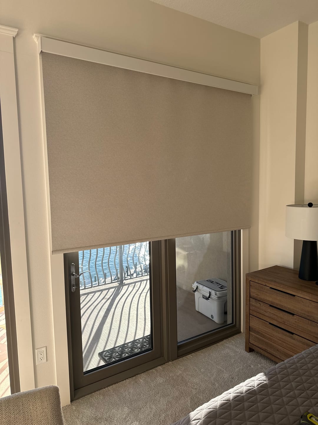 Customer photo review of SmartWings Motorized Roller Shades 100% Blackout Safari