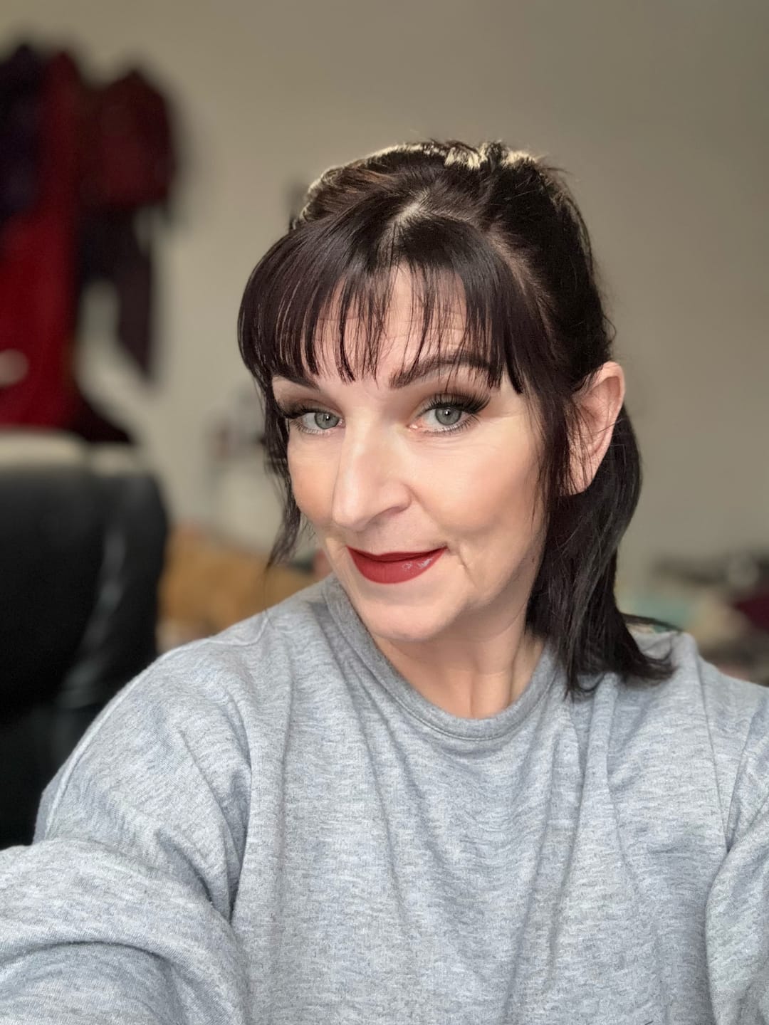 Customer photo review of Stranded Short Swoop Ponytail - Colour #4 Chocolate Dahlia