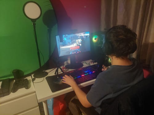 Customer photo review of Titan 4 Gaming PC Bundle - AMD Ryzen 5 4500 16GB RAM AMD RX580 8GB T4-MS202