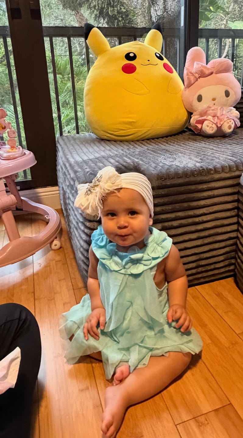 Customer photo review of Fancy Feather Ruffled Headband