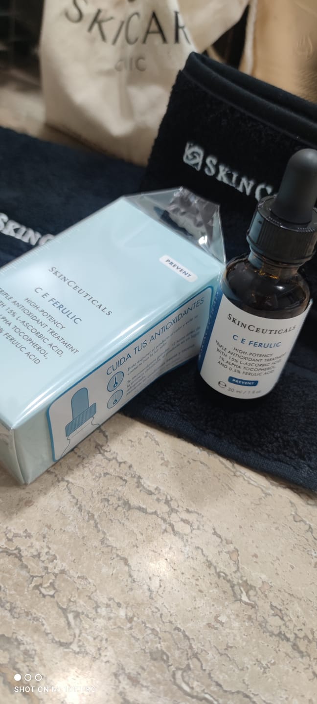 Customer photo review of CE Ferulic