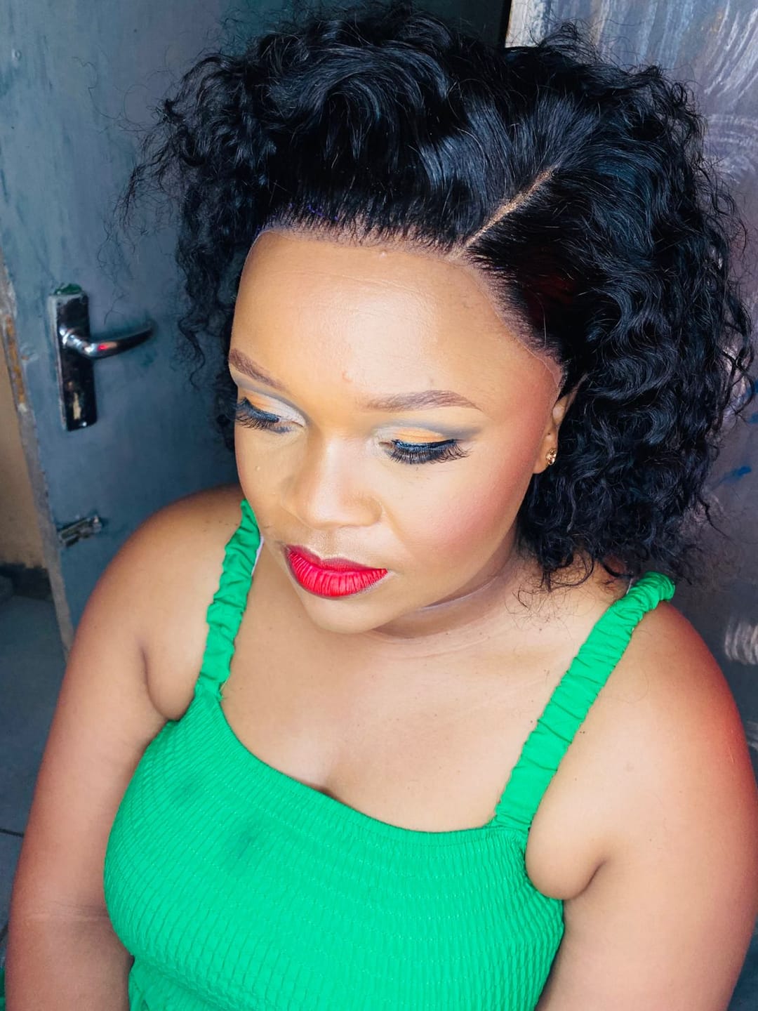 Customer photo review of Brazilian Lace Front Wig Deep Wave - 1B - 10"