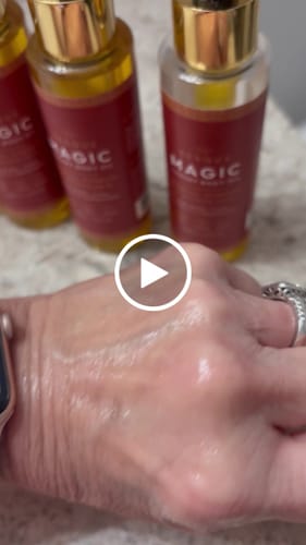 Customer video review of Besque™ Magic Body Oil - 100ml
