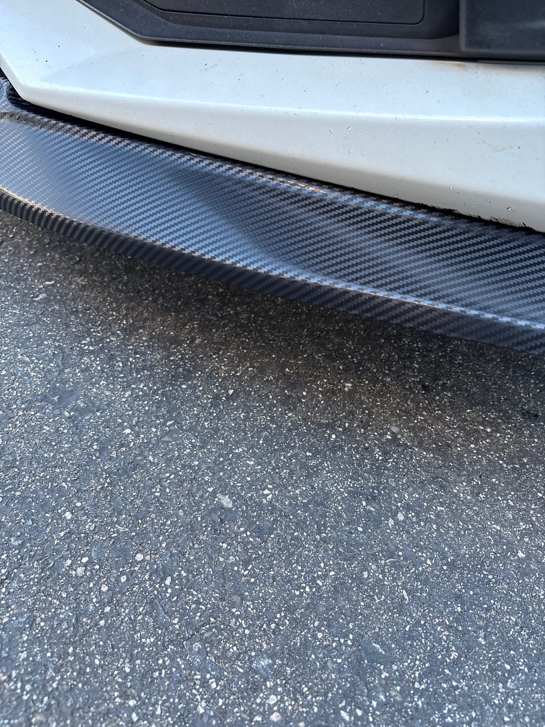 Customer photo review of Gloss Classic Black Carbon Fiber Vinyl Wrap