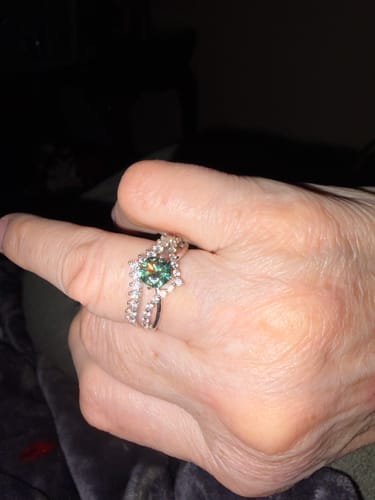 Customer photo review of 【#269】925 Sterling Silver Moissanite Rings