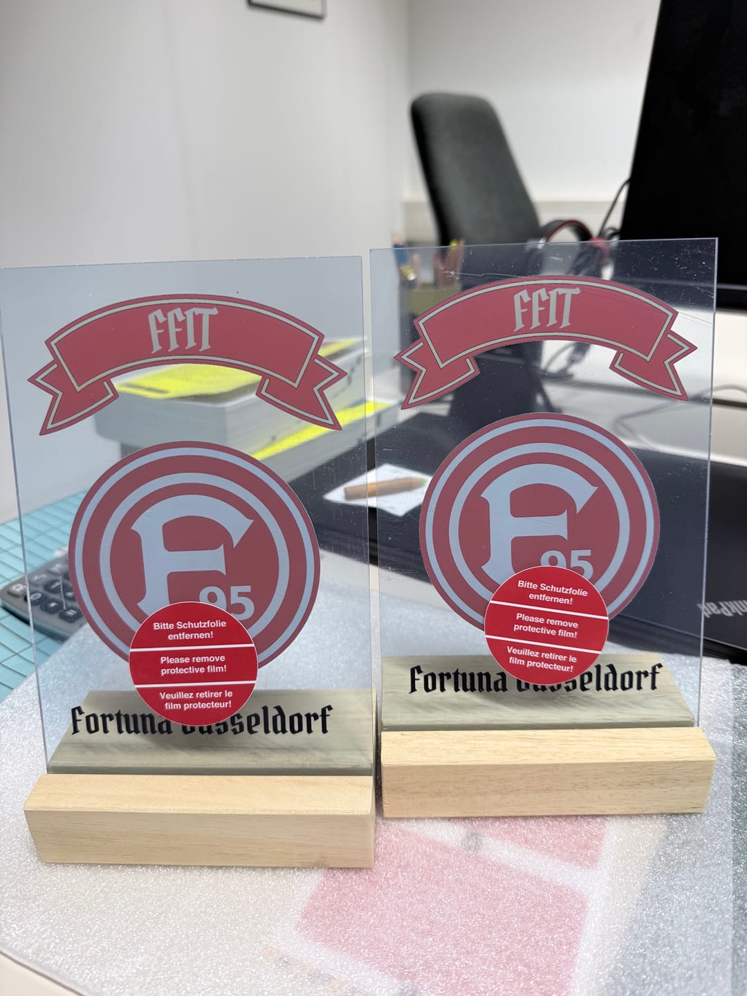 Customer photo review of Acrylglas - Tischaufsteller Stammtisch Vol. 1 - personalisierbar