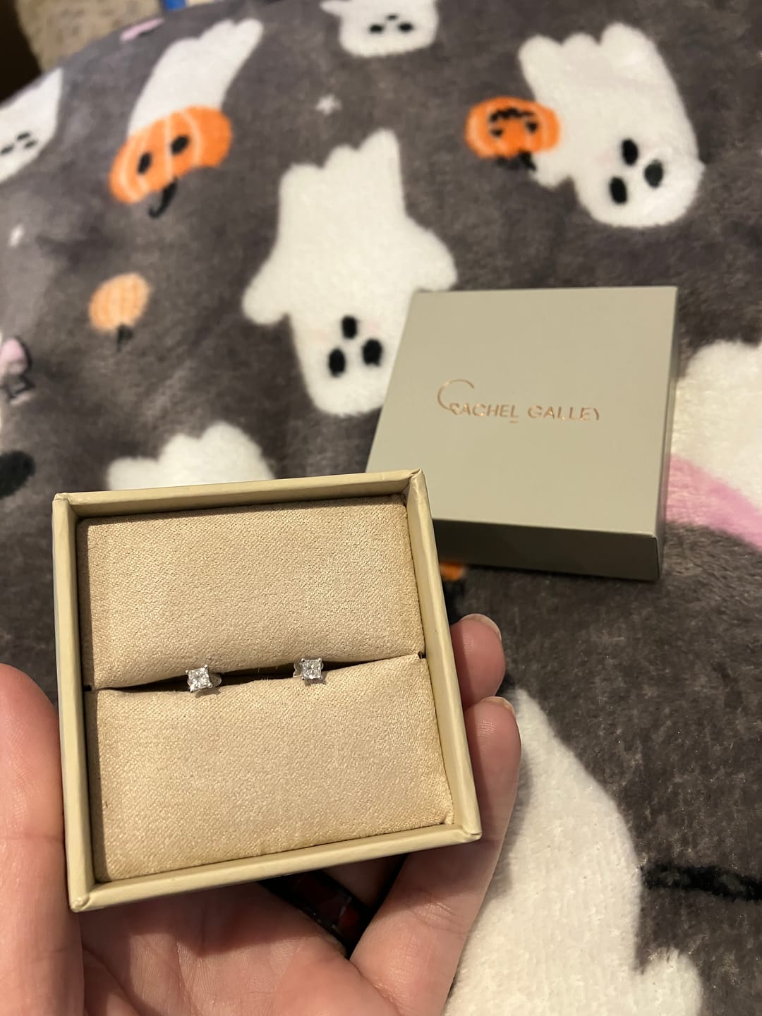 Customer photo review of World's First Lab Grown Diamond Sleep Stud Earrings