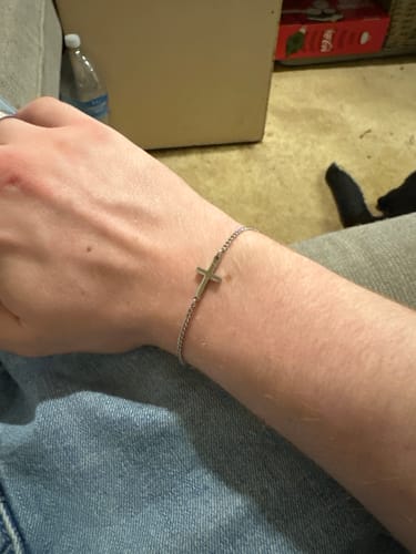 Customer photo review of CROSS BRACELET | Silver