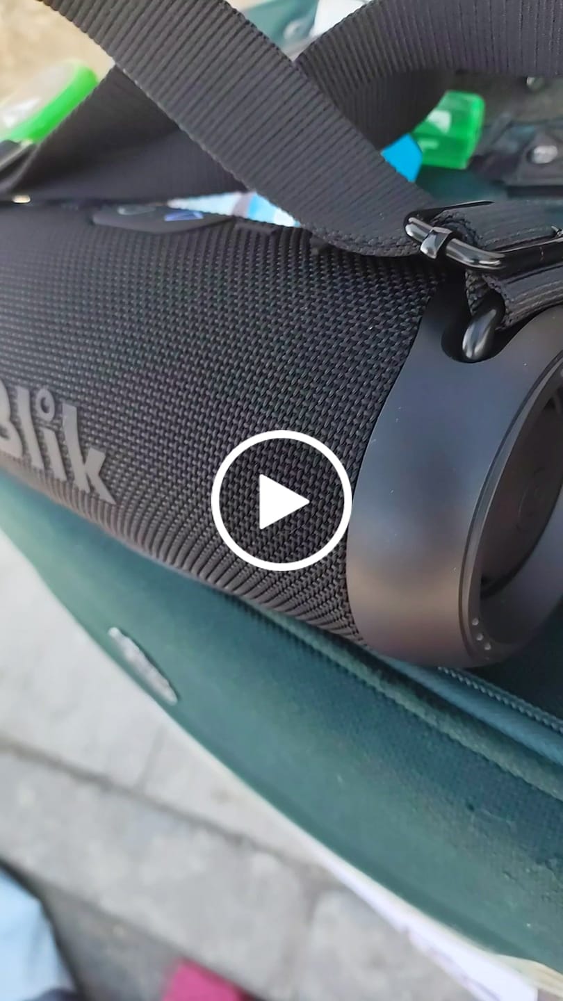 Customer video review of Parlante Bluetooth Portátil Blik Powerbass30 30W RMS 34 Hrs
