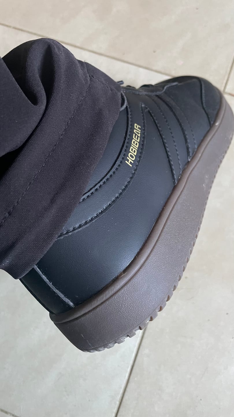 Customer photo review of Linden - Zapatos De Punta Ancha