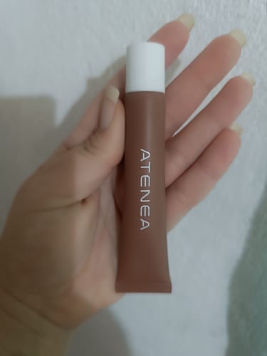 Customer photo review of PEPTIDE LIP BALM