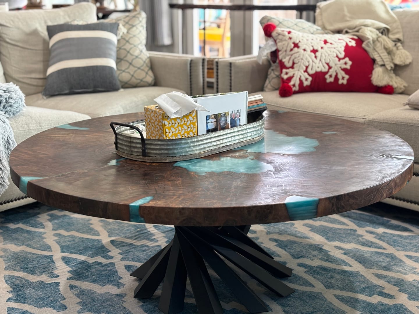 Customer photo review of Coffee Table Base 226 Filar 16" H Metal Furniture Legs for DIY Projects