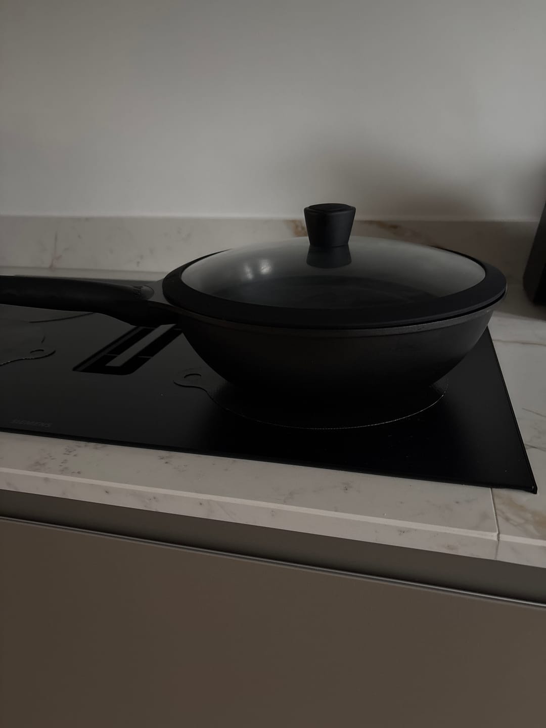 Customer photo review of Sola Pannenset Ceramic Deluxe - Koekenpan ø 28 cm en Sola Wokpan ø 30 cm - keramische anti-aanbaklaag