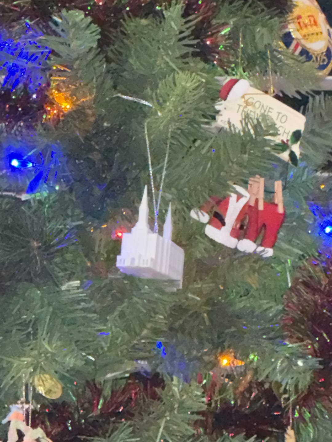 Customer photo review of Lindon Utah Temple Christmas Ornament