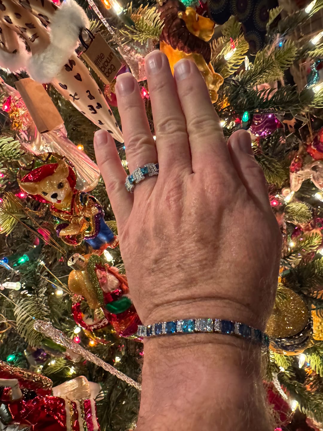 Customer photo review of Océan Bleu Bracelet