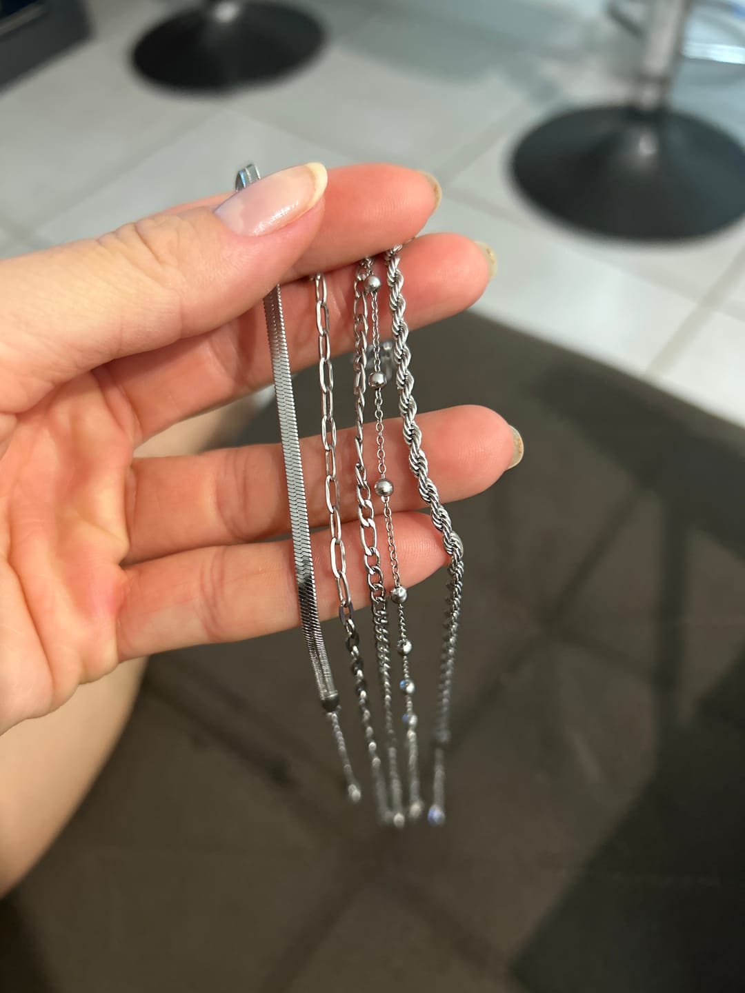 Customer photo review of Kit Pulseiras Glamour Zircônias - Prata