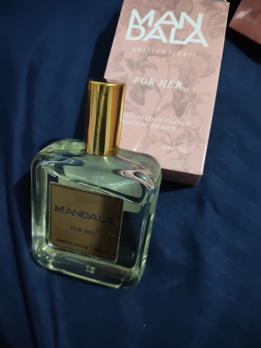 Customer photo review of Modern Grace - Inspirado en MISS DIOR EAU DE PARFUM de DIOR 100ml-