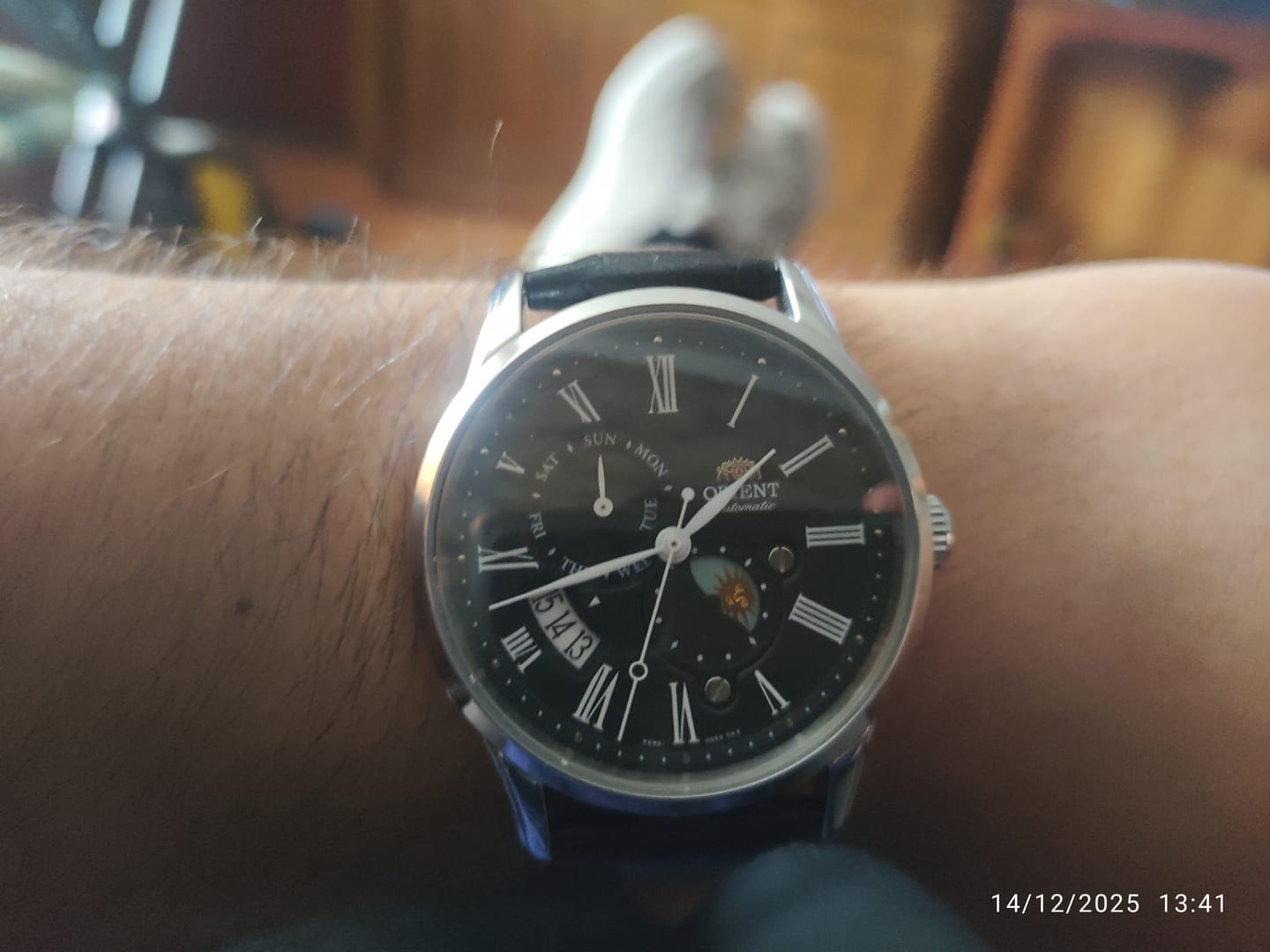 Customer photo review of Reloj Orient Automatic RA-AK0010B Sun & Moon Sapphire 42,5 mm