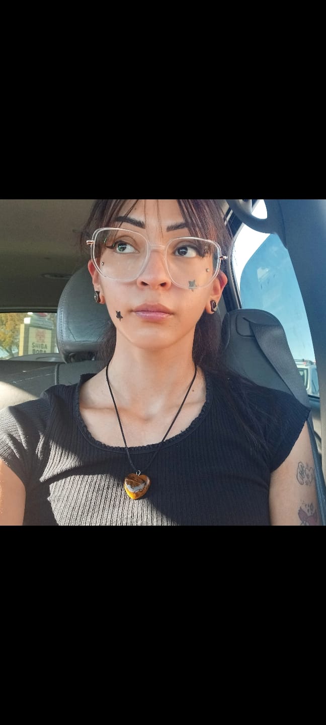 Customer photo review of Zelda Eyeglasses
