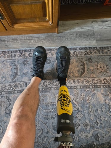 Customer photo review of Pay now to unlock free returns