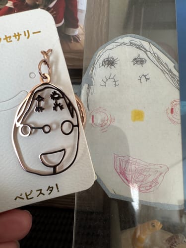 Customer photo review of 【11/1～11/9までの期間限定】お絵描きが素敵なアクセサリーに大変身♪お絵描きアクセサリー