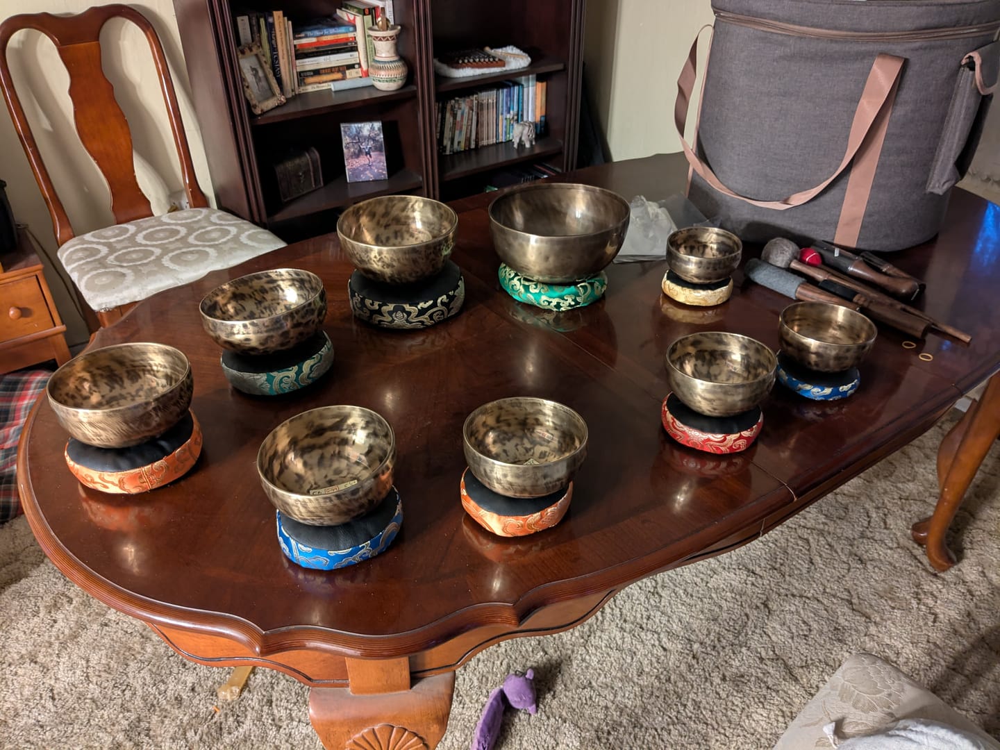 Customer photo review of Sound Practitioners Choice – 8 pc. Chakra-tuned Tibetan Singing Bowl Set C8S-44