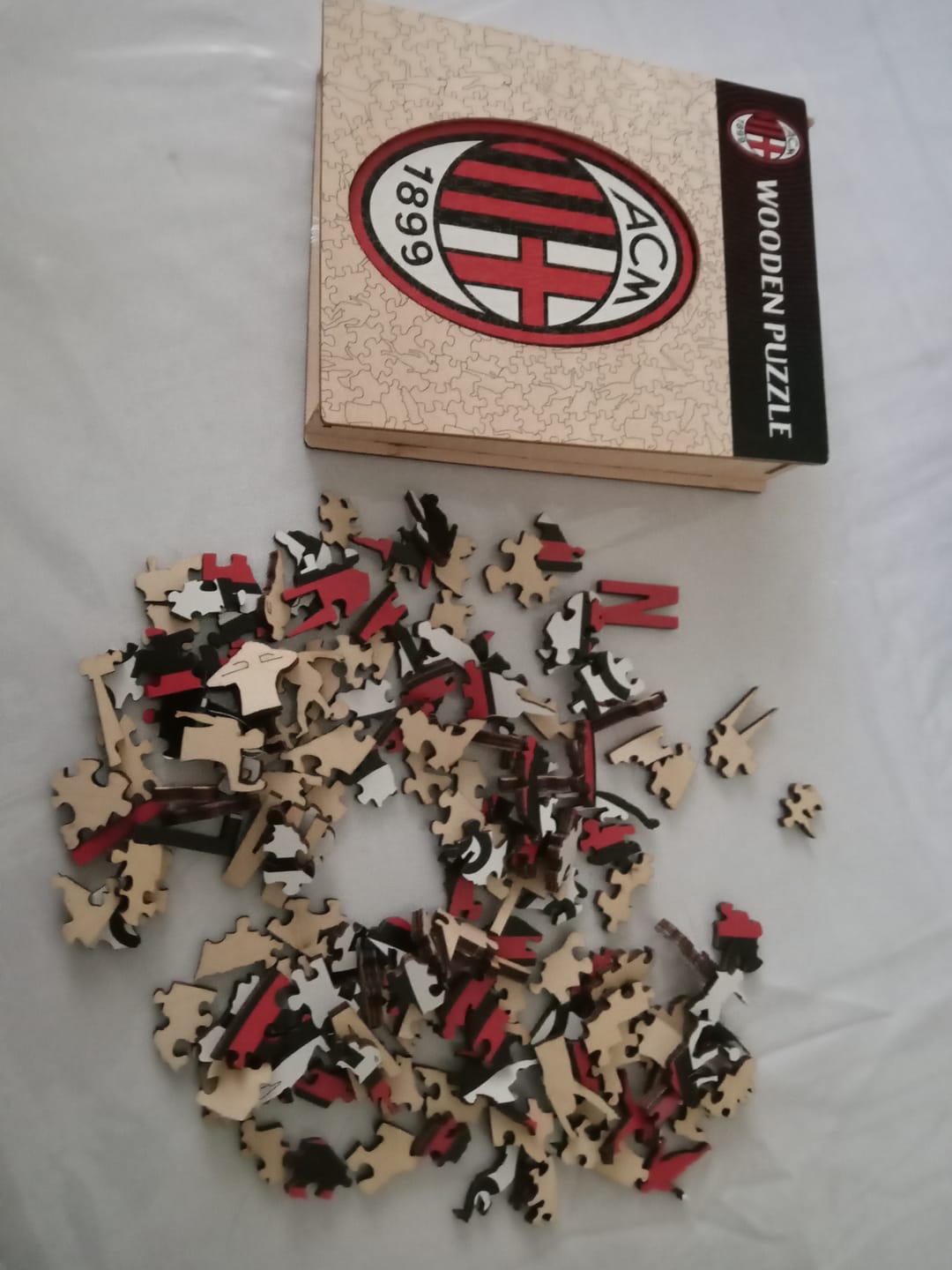 Customer photo review of Logo Milan® - Puzzle di Legno