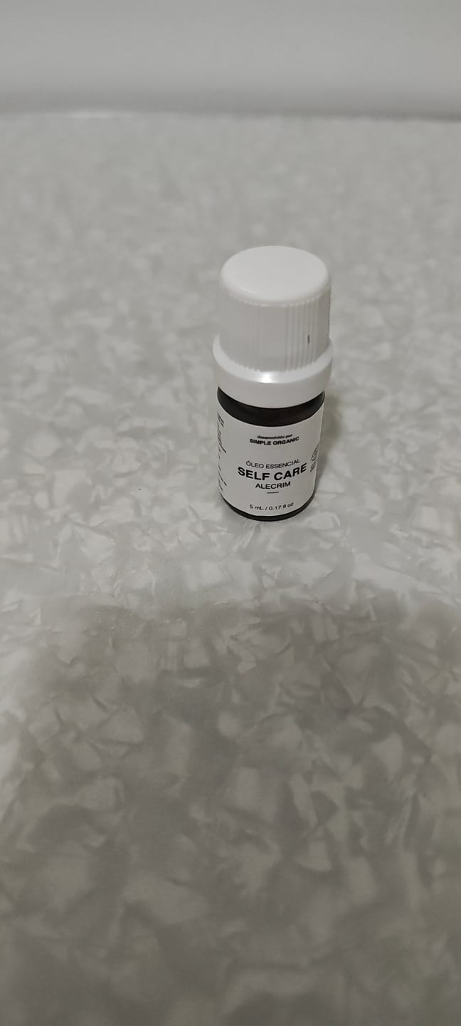 Customer photo review of Self Care - Óleo Essencial de Alecrim