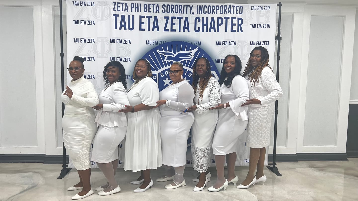 Customer photo review of The Power Knit Dress Set WHITE-  pre order -ZETA ONLY