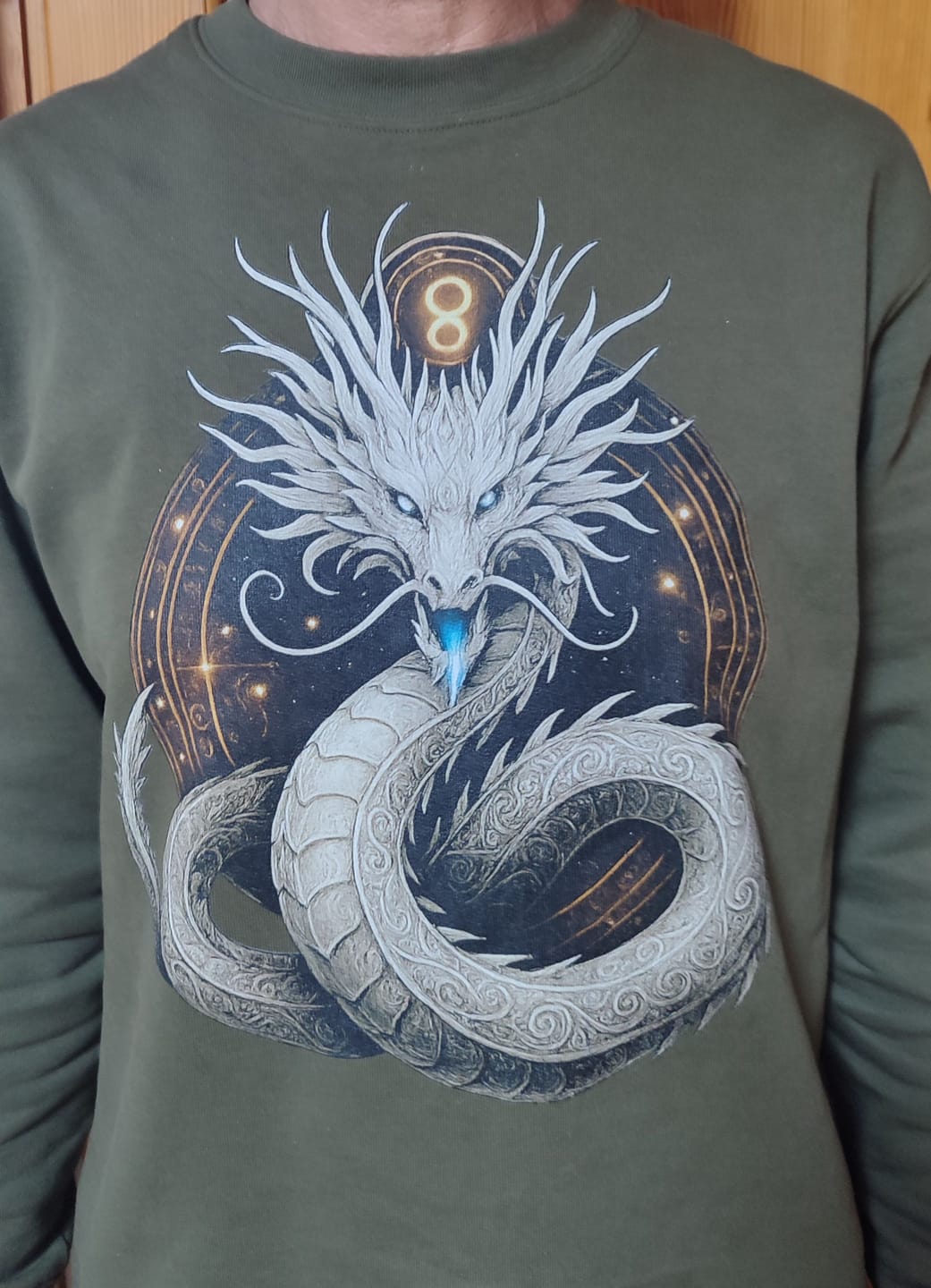 Customer photo review of Mystik Drache Premium Sweatshirt 100 % Bio-Baumwolle Unisex