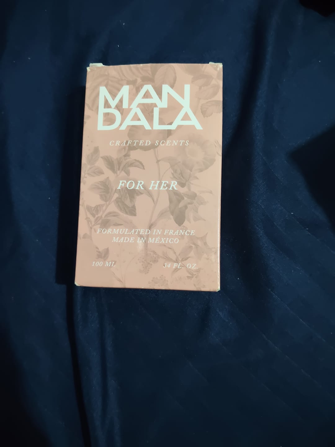 Customer photo review of Essence of Bliss - Inspirado en LA VIE EST BELLE de LANCOME 100ml-