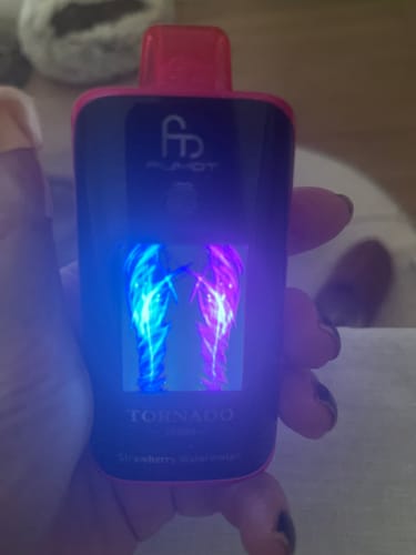Customer photo review of Fumot - Tornado 25K - Puff Jetable / Vape Disposable 2% Nicotine
